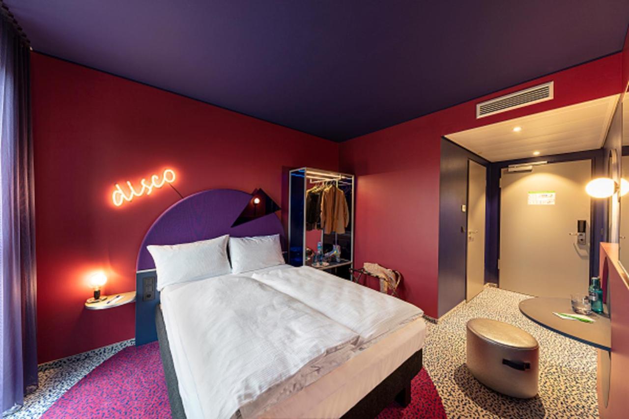 Ibis Styles Muenchen Perlach ภายนอก รูปภาพ